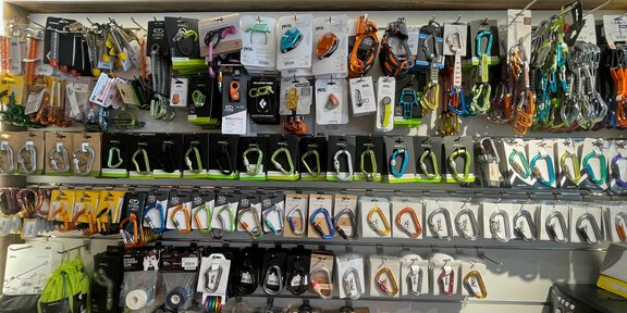 Haken - Alpintreff - Berg- und Schiführerbüro - Längenfeld