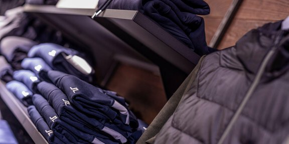 2333 - J. Lindeberg Store - Sölden