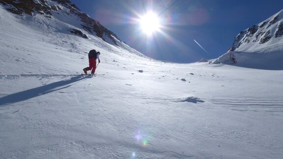 On the steep, crevassed, orographically right edge of the Gaisbergferner. - Ötztal