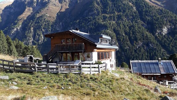 Mittergrathütte (nicht bewirtschaftet) - Ötztal Tourismus Büro Oetz