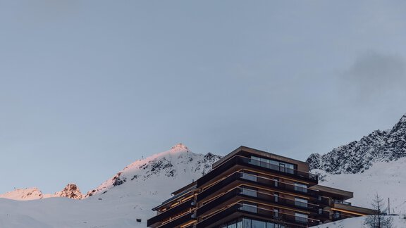 Ansicht 4*S Hotel Schöne Aussicht - 4 * Superior Hotel Schöne Aussicht - Hochsölden