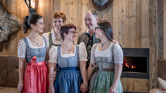 Ihre Gastgeberfamilie - Hotel Burgstein alpin & lifestyle - Längenfeld