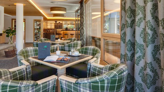 gemütliche Hotelbar - Hotel Falknerhof, am Ursprung - Niederthai