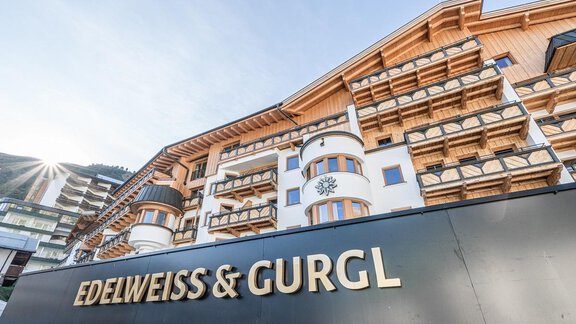 Außen Sommer neu - Hotel Edelweiss & Gurgl - Obergurgl 