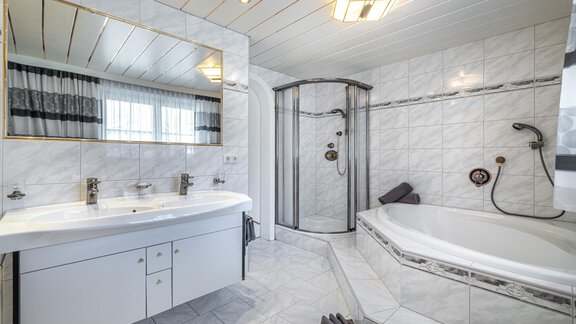 Bad Premium Apartment - Apartments Köll - Sölden