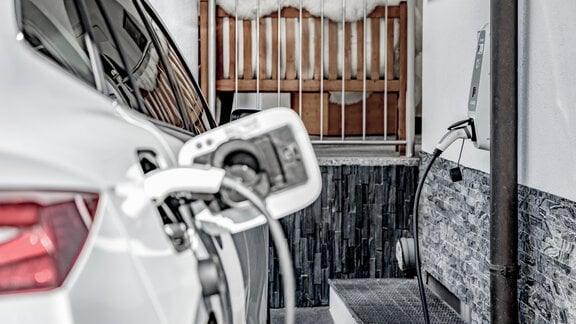 e - car charging station - Appartementhaus Kathrin - Sölden