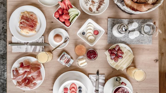 variation of breakfast - Appartementhaus Kathrin - Sölden