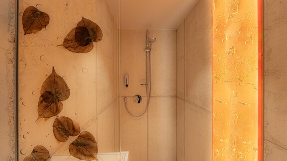 Butterblume Dusche Foto Lorenzi - Appartements Lorenzi - Sölden