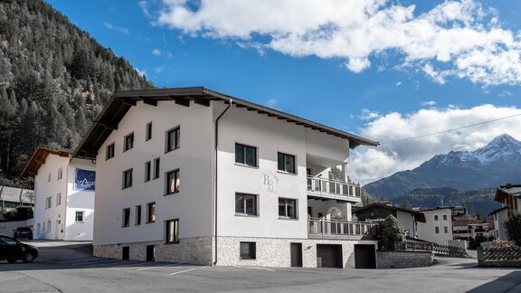 Haus aussen - Bianca`s BB - Sölden