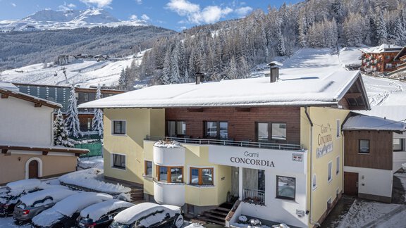 Winter Außenansicht 0297 - Garni Concordia - Sölden