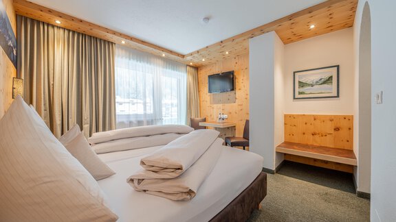 Doppelzimmer Zimmeransicht - Garni Concordia - Sölden