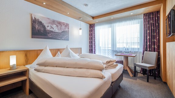 Komfort-Doppelzimmer Zimmeransicht - Garni Concordia - Sölden