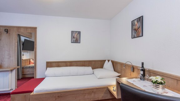 Doppelzimmer 1 - 2 Personen - Garni Jaqueline - Sölden