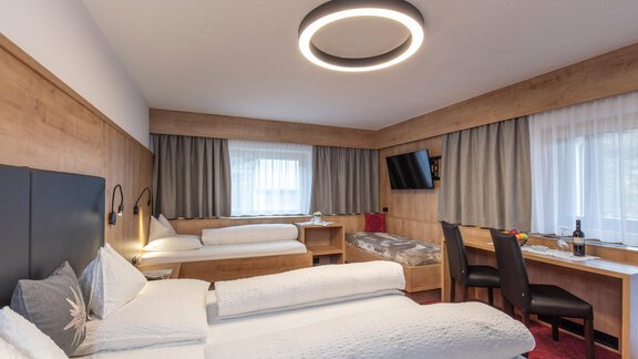 Dreibettzimmer 3 - 4 Personen - Garni Jaqueline - Sölden