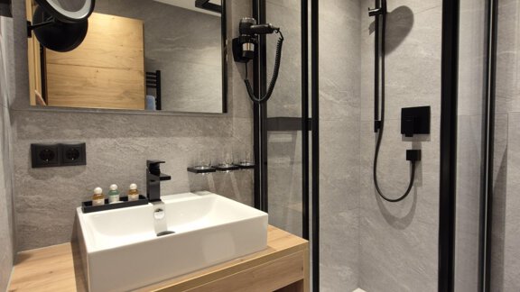 Dusche WC neu - Gästehaus Maier - Sölden