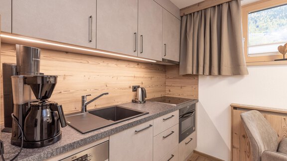 Küche Untergeschoß - Gustl's Ferienhäusl - Sölden