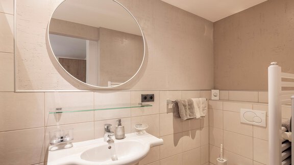 Dusche Nederkogel / Brunnenkogel - Gustl's Ferienhäusl - Sölden