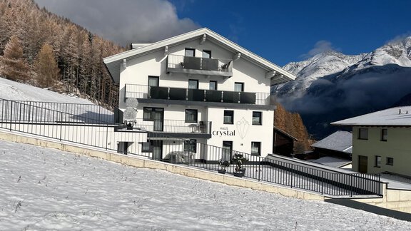 Aussenansicht + Piste - Haus Crystal - Sölden