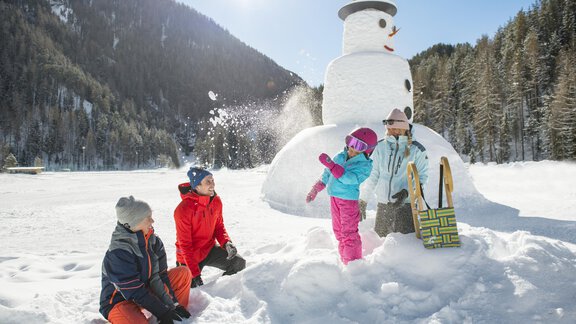 Schneemann in Niederthai - Haus Rauch - Sölden