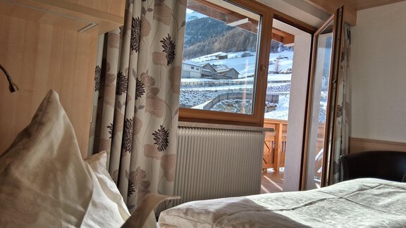 double room south side - Haus Rehwinkl - Sölden