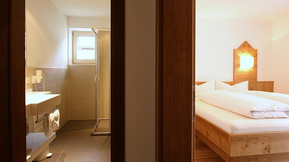 Bad + Zimmer - Haus Simone - Sölden