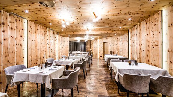 Zirbenstube - Hotel Alpina - Sölden