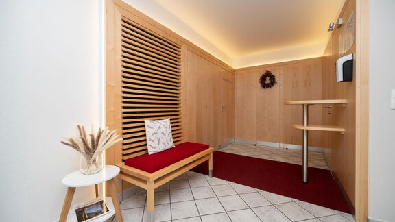 7 - Eingangsbereich - Hotel Garni Maria Theresia - Sölden