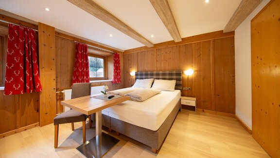 Bedroom 2 Top6 - Hotel Garni Schönblick Apart - Sölden