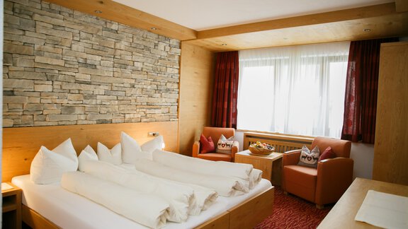 Doppelzimmer Kat. B - Hotel Sportpension Carinthia - Sölden