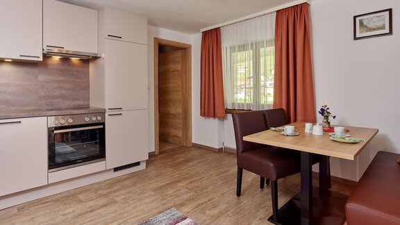 Apartment Denise/ Küche - Pension Alpenruhe - Sölden