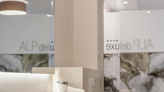 151216_113146 - THE DELUXE by Regina - Sölden