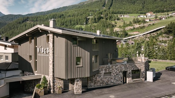 ViBES_Außenansicht_5 - VIBES Sölden - your alpine homebase - Sölden