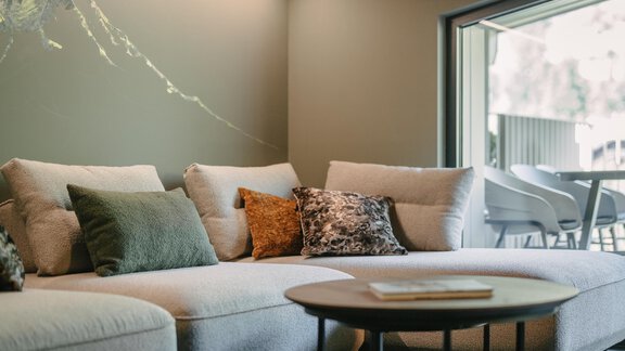 Penthouse V_living room_2 - VIBES Sölden - your alpine homebase - Sölden