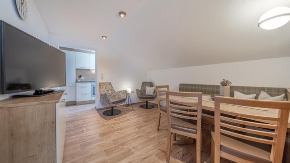 Appartement Wohnzimmer_Küche - Garni Ötztal ROOMS & APARTS - Zwieselstein