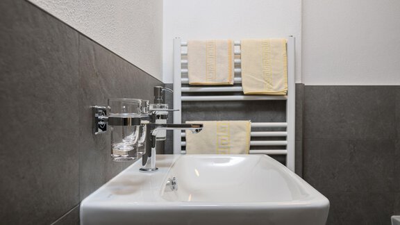 Badezimmer - Gästehaus Judith - Zwieselstein