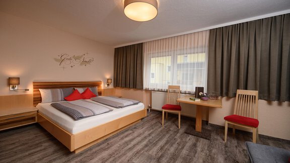 Doppelzimmer Komfort - Haus Sonnschein - Zwieselstein