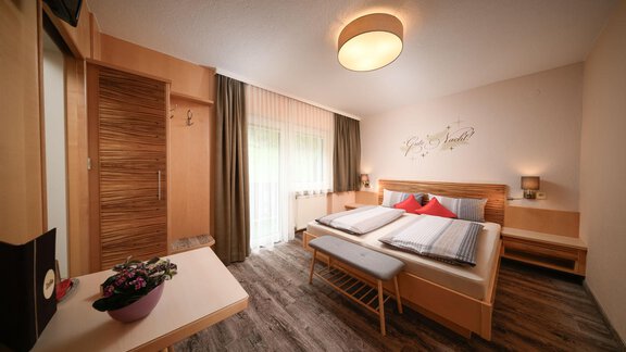 Doppelzimmer 03 Standard - Haus Sonnschein - Zwieselstein