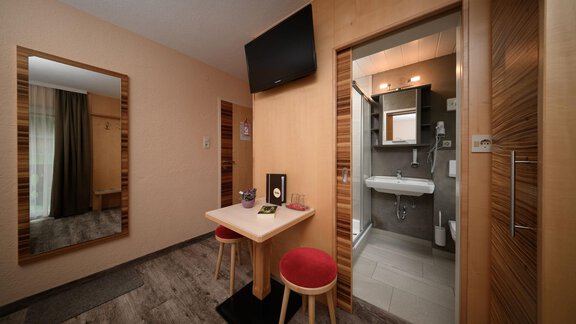 Doppelzimmer 03 Standard (3) - Haus Sonnschein - Zwieselstein