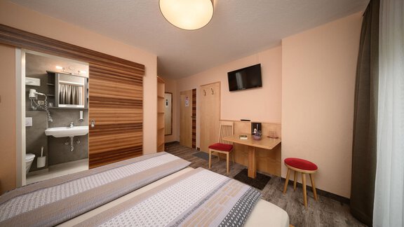 Doppelzimmer 02 Standard - Haus Sonnschein - Zwieselstein
