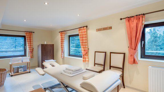 Massage - MEIN WURMKOGEL-IHR WOHLFÜHLHOTEL boutique superior - Hochgurgl
