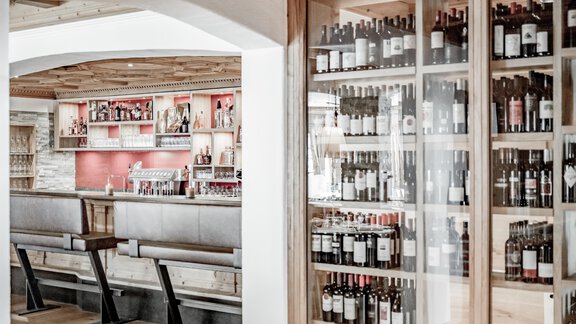 Wine cellar/ Restaurant bar - Sporthotel Olymp - Hochgurgl