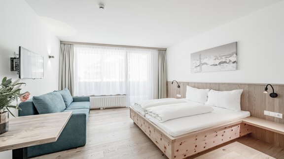 feel-good room with balcony - Sporthotel Olymp - Hochgurgl