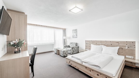 Feel-good room with balcony - Sporthotel Olymp - Hochgurgl