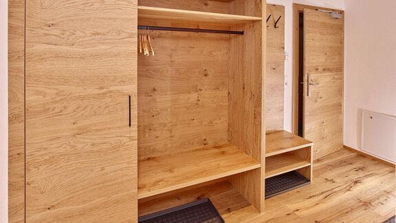 Eingangsbereich mit Garderobe - Alpenappartement Central Valley Penthouse - Längenfeld