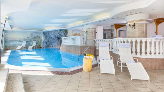 pool - Hotel Falknerhof, am Ursprung - Niederthai