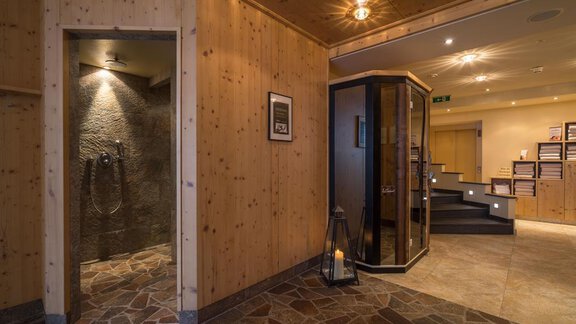Wellnessbereich1 - Hotel Tauferberg - Niederthai