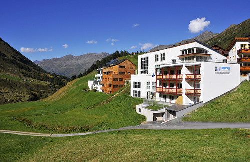 Außenansicht Sommer - Ferienwohnung Chalet Montana - Obergurgl 