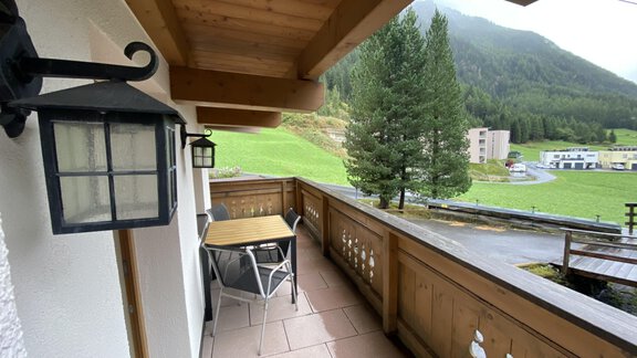 one of the balconies - Alpine Lodge Sölden - Sölden