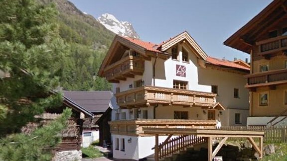 Haus mit Carport - Alpine Lodge Sölden - Sölden