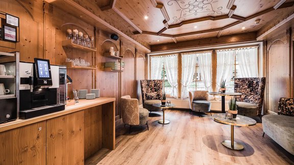 Kaffee Lounge - Andre Arnold - Boutique Hotel - Sölden